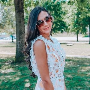 Meet your Posher, Alli